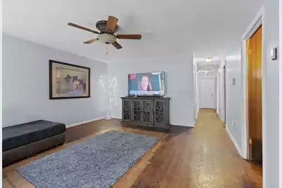 106 Buyck Street, Saint Matthews, SC 29135 - Photo 6