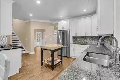 3708 Colonel Vanderhorst Circle, Mount Pleasant, SC 29466 - Photo 12