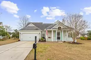 1553 Sweet Myrtle Cir, Mount Pleasant, SC 29466 - Photo 4