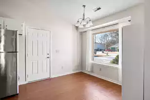 1133 Oakcrest Dr, Charleston, SC 29412 - Photo 8