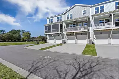 635 Laurel Street N, Summerville, SC 29483 - Photo 2