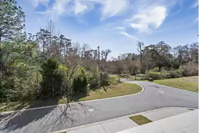 635 Laurel Street N, Summerville, SC 29483 - Photo 40