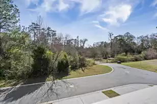 635 Laurel Street N, Summerville, SC 29483 - Photo 40