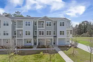 635 Laurel Street N, Summerville, SC 29483 - Photo 44