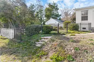 1905 Broughton St, Orangeburg, SC 29115 - Photo 24