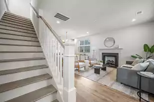 785 Blueway Ave, Summerville, SC 29486 - Photo 8