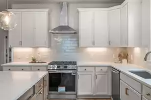 785 Blueway Ave, Summerville, SC 29486 - Photo 18