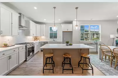 785 Blueway Avenue, Summerville, SC 29486 - Photo 12