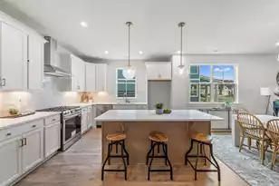 785 Blueway Ave, Summerville, SC 29486 - Photo 12