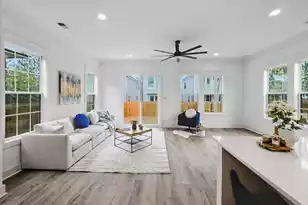 2032 Forest Ave, North Charleston, SC 29405 - Photo 14