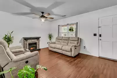 411 Corey Boulevard, Summerville, SC 29483 - Photo 4