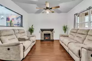411 Corey Blvd, Summerville, SC 29483 - Photo 6