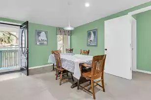 38 Twin Oaks Ln, Isle Of Palms, SC 29451 - Photo 8