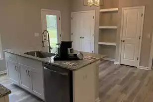 141 Trotter Ln, Orangeburg, SC 29118 - Photo 2