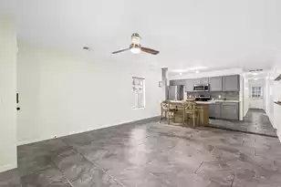 129 Ducane St, Summerville, SC 29483 - Photo 10