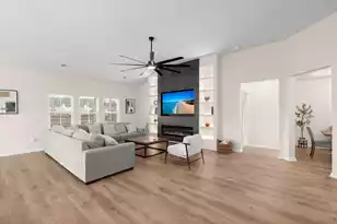 1111 Fitzgerald Ct, Summerville, SC 29485 - Photo 4