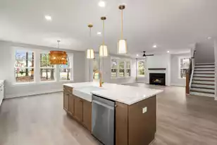 1289 Hamlin Rd, Mount Pleasant, SC 29466 - Photo 16