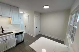 270 Fleming Rd, Charleston, SC 29412 - Photo 8