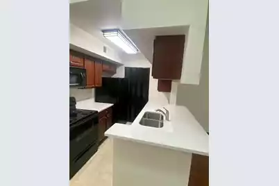 1481 Center Street #1803, Mount Pleasant, SC 29464 - Photo 2