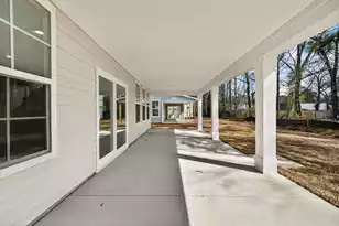 223 Rebel Kat Ct, Charleston, SC 29412 - Photo 12