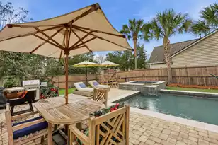 2011 Hammond Dr, Mount Pleasant, SC 29466 - Photo 38