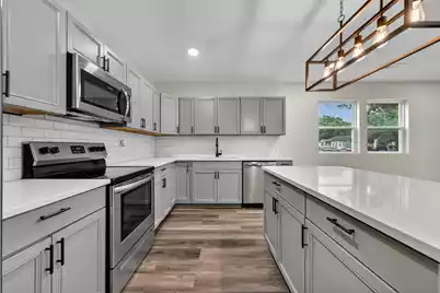 2116 Commander Road, North Charleston, SC 29405 - Photo 6