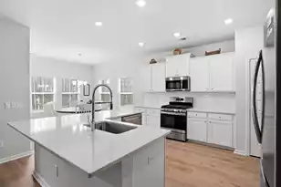 84 Red Blf St, Summerville, SC 29483 - Photo 10