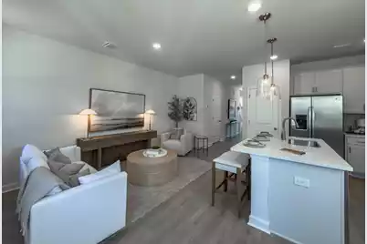 451 Martins Creek Boulevard, Summerville, SC 29485 - Photo 2