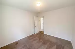 318 Aberdeen Cir, Summerville, SC 29483 - Photo 12