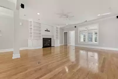 2384 Bergeron Way, Mount Pleasant, SC 29466 - Photo 8