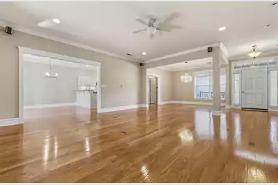 2384 Bergeron Way, Mount Pleasant, SC 29466 - Photo 10