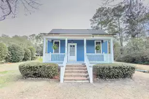 209 Hampton Street S, Summerville, SC 29483 - Photo 1