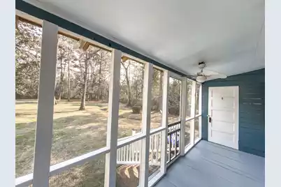 209 Hampton Street S, Summerville, SC 29483 - Photo 16