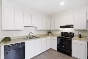 4744 Bayfield Dr, North Charleston, SC 29418 - Photo 14