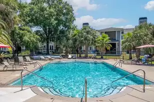 264 Alexandra Dr, Mount Pleasant, SC 29464 - Photo 4