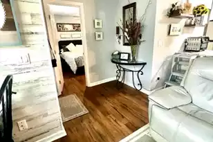 264 Alexandra Dr, Mount Pleasant, SC 29464 - Photo 18