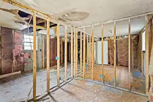 6 Poinsett St, Charleston, SC 29403 - Photo 8