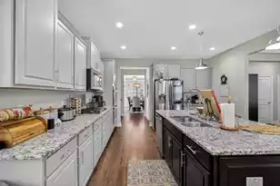 605 Pointe Blvd S, Summerville, SC 29483 - Photo 14