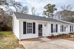 1327 Pinnacle Ln, Charleston, SC 29412 - Photo 2