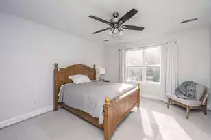 509 Chimney Bluff Dr, Mount Pleasant, SC 29464 - Photo 34