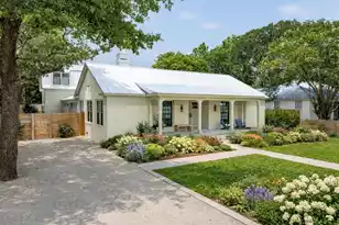 922 Kincade Dr, Mount Pleasant, SC 29464 - Photo 1