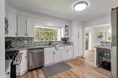 325 Fairington Drive, Summerville, SC 29485 - Photo 16