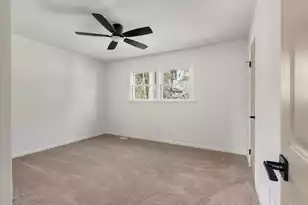 325 Fairington Dr, Summerville, SC 29485 - Photo 18