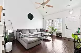 121 Broad River Dr, Summerville, SC 29485 - Photo 4