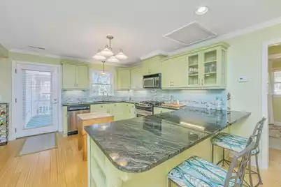 613 Palmetto Boulevard, Edisto Beach, SC 29438 - Photo 8