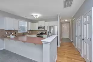 3004 Treadwell St, Mount Pleasant, SC 29466 - Photo 10