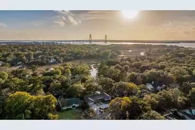 319 Hobcaw Drive, Mount Pleasant, SC 29464 - Photo 84