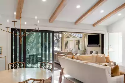 319 Hobcaw Drive, Mount Pleasant, SC 29464 - Photo 18