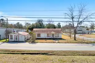 309 Heatley St, Moncks Corner, SC 29461 - Photo 2