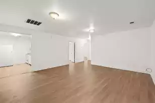 1093 King St, Charleston, SC 29403 - Photo 2